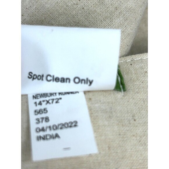 New Celerie Kemble Newbury Table Runner 14W x 72L Cream Gray Tasseled Classic H1 - Picture 9 of 9